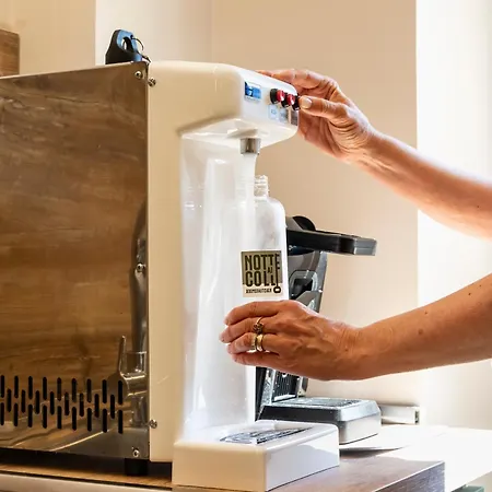 Pensionat Notte Ai Colli - & Kitchen 4*